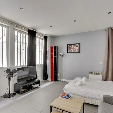 Apartman 171 Greta Large Studiostyle Apt With1 Bdr Central Párizs
