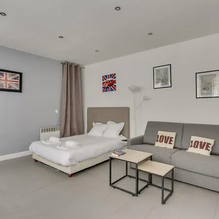 171 Greta Large Studiostyle Apt With1 Bdr Central Apartment